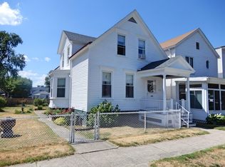 553 8th Ave, Troy, NY 12182