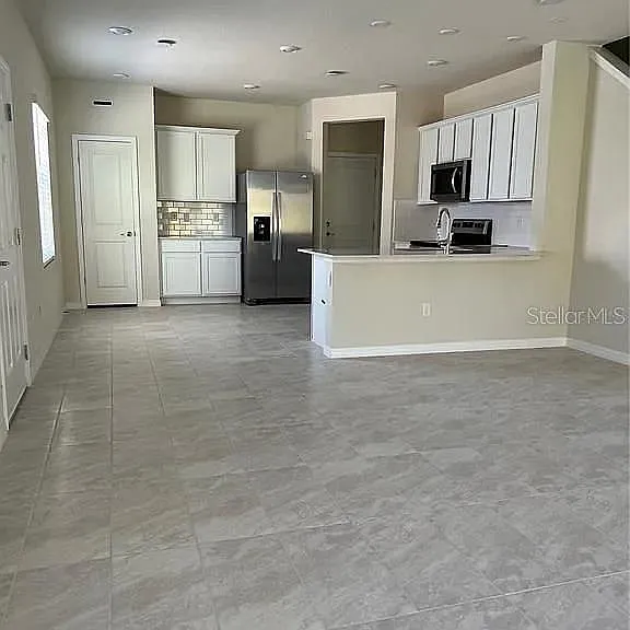 4569 Sparkling Shell Ave — Photo 6