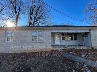 3340 E Portland St #B, Springfield, MO 65804