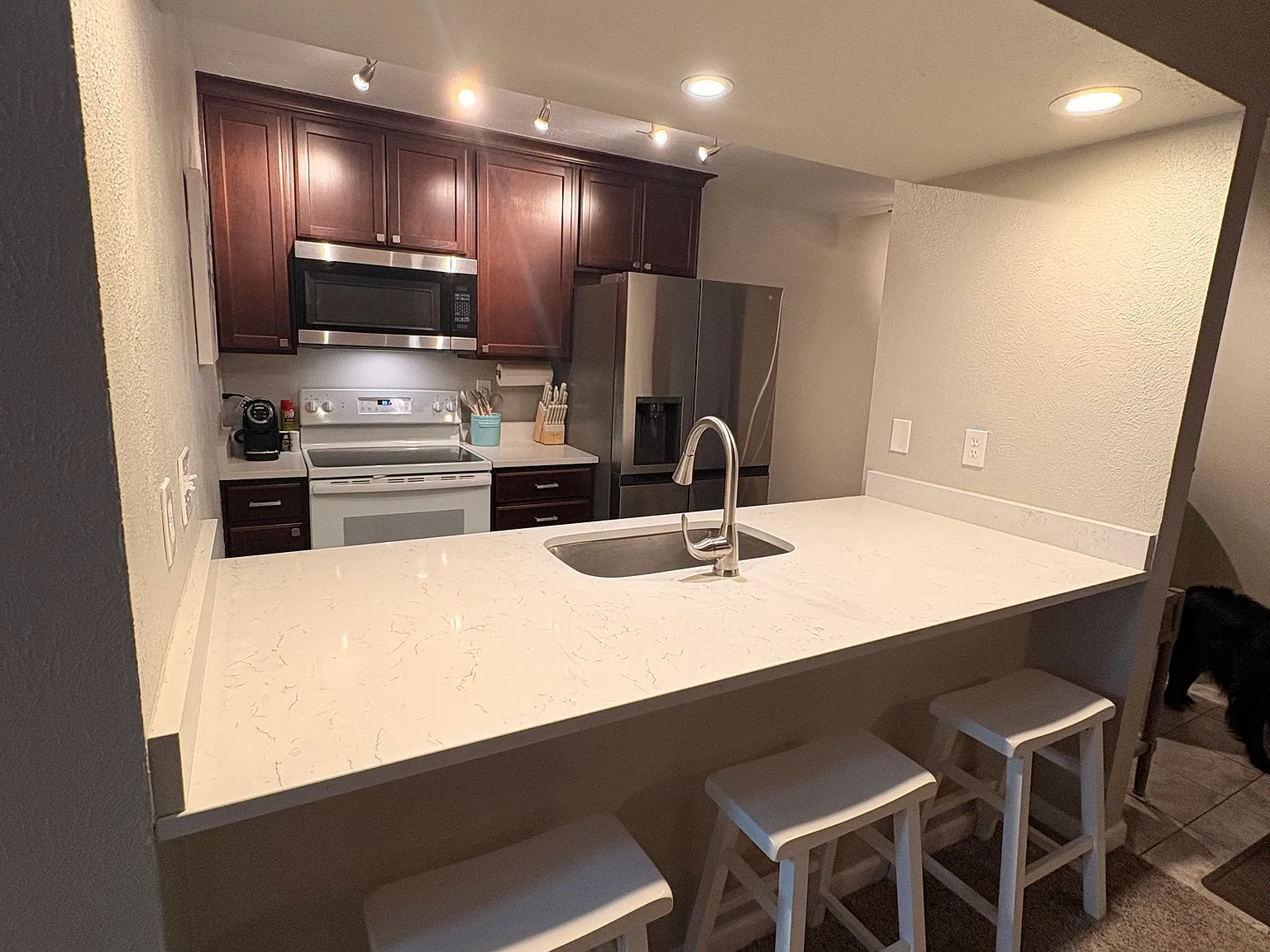 2 bed, 1151 sqft, $2,500 — Photo 4