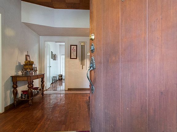 5th image of 15632 Avenue 309
