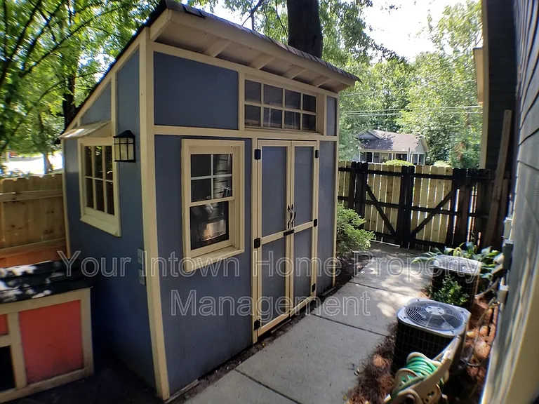 164 Fulton Way SE — Photo 16