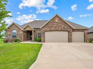 3212 N Marlin Dr, Ozark, MO 65721