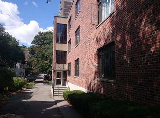 573 Washington St APT 9, Brookline, MA 02446