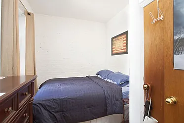 Rented by LJ Sloane Management