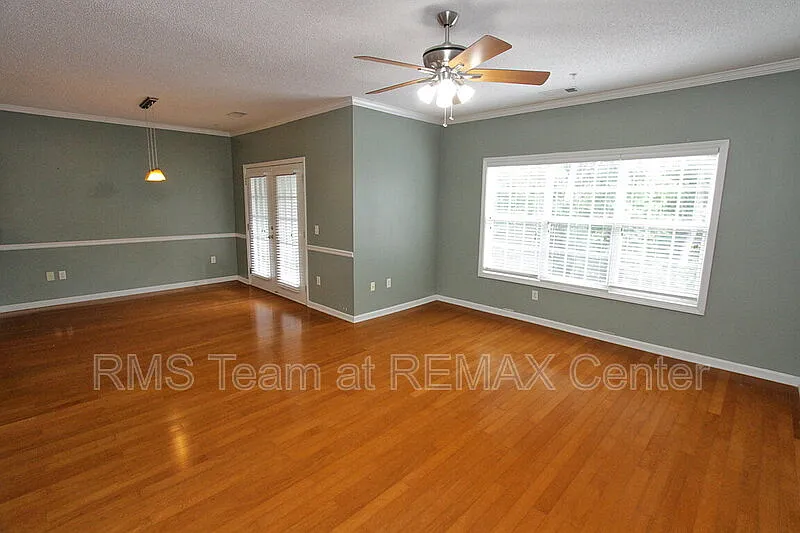 3500 Sweetwater Rd — Photo 4