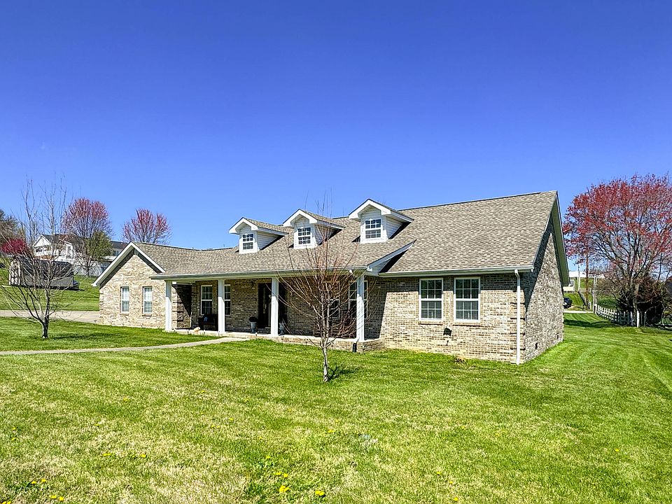 1st image of 309 Park Ln