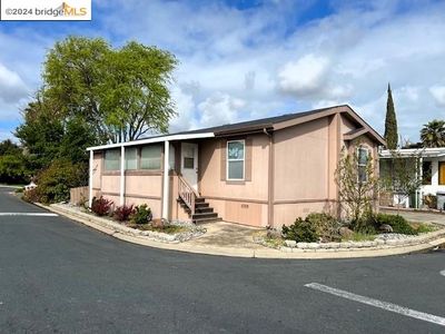 19690 North Cir #99-71, Acampo, CA, 95220