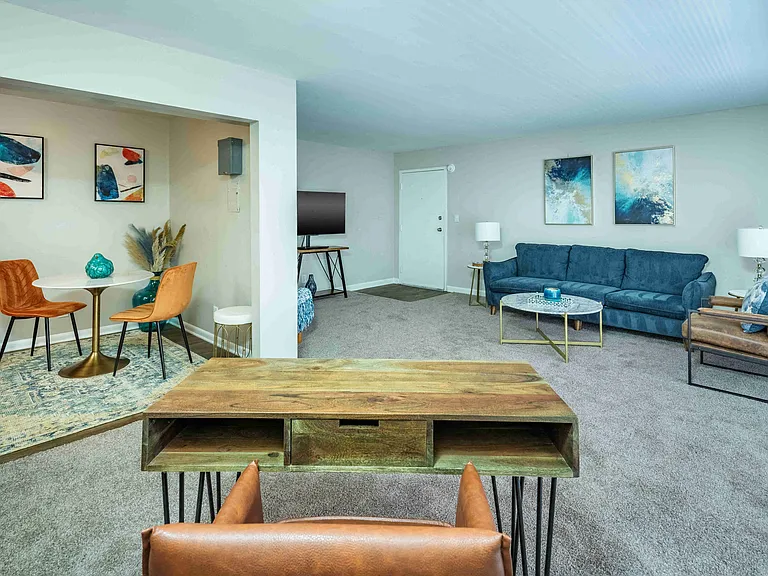 Grand Arbor Reserve Apartment Homes — Photo 6