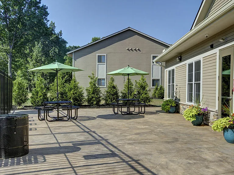 Reserve at Lake Pointe — Photo 3