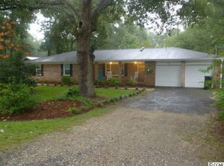 902 Old Plantation Dr, Pawleys Island, SC 29585