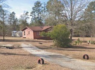 2071 Carrs Station Rd, Sparta, GA 31087