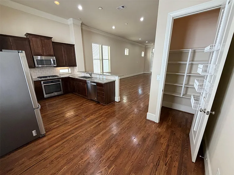 2021 Fannin Sta — Photo 12