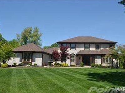 277 Pennington Ln, Chesterfield, MO, 63005