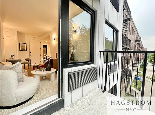 Rented by Hagstrom Management Inc | media 14