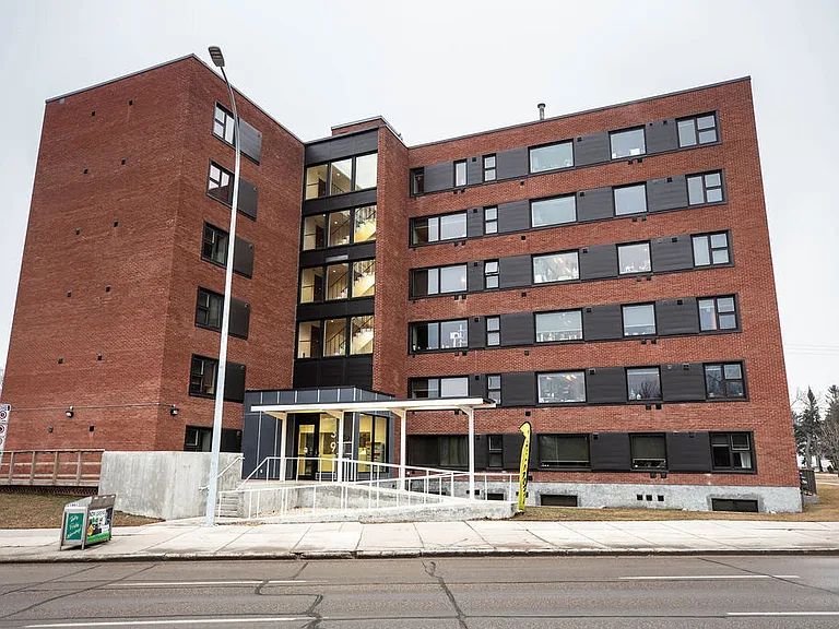 2391 Portage Ave — Photo 3