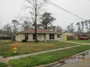 141 Woodcrest Dr, Slidell, LA 70458