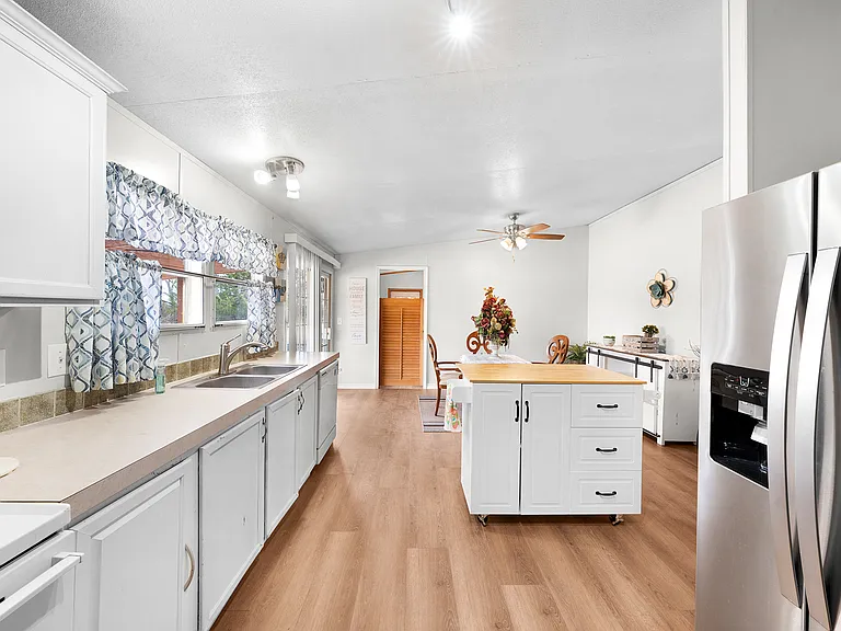 366 Tony Ln — Photo 11