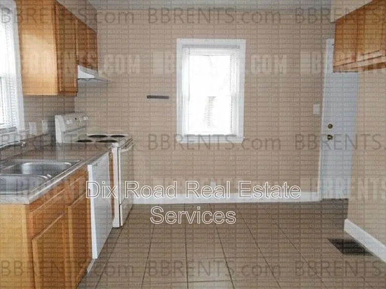 21 Red Bud Ln — Photo 6