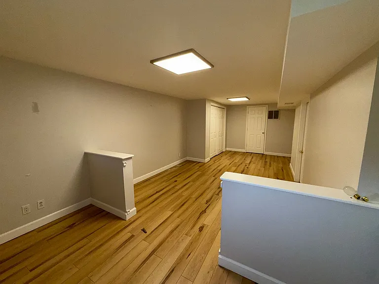 421 Cannonbury Dr — Photo 20