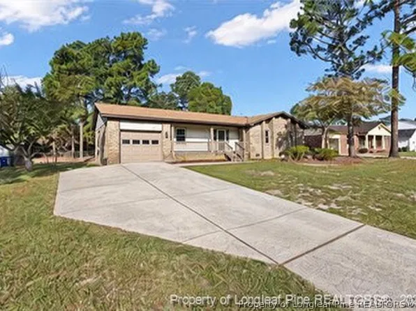 2034 Windlock Dr, Fayetteville, NC 28304