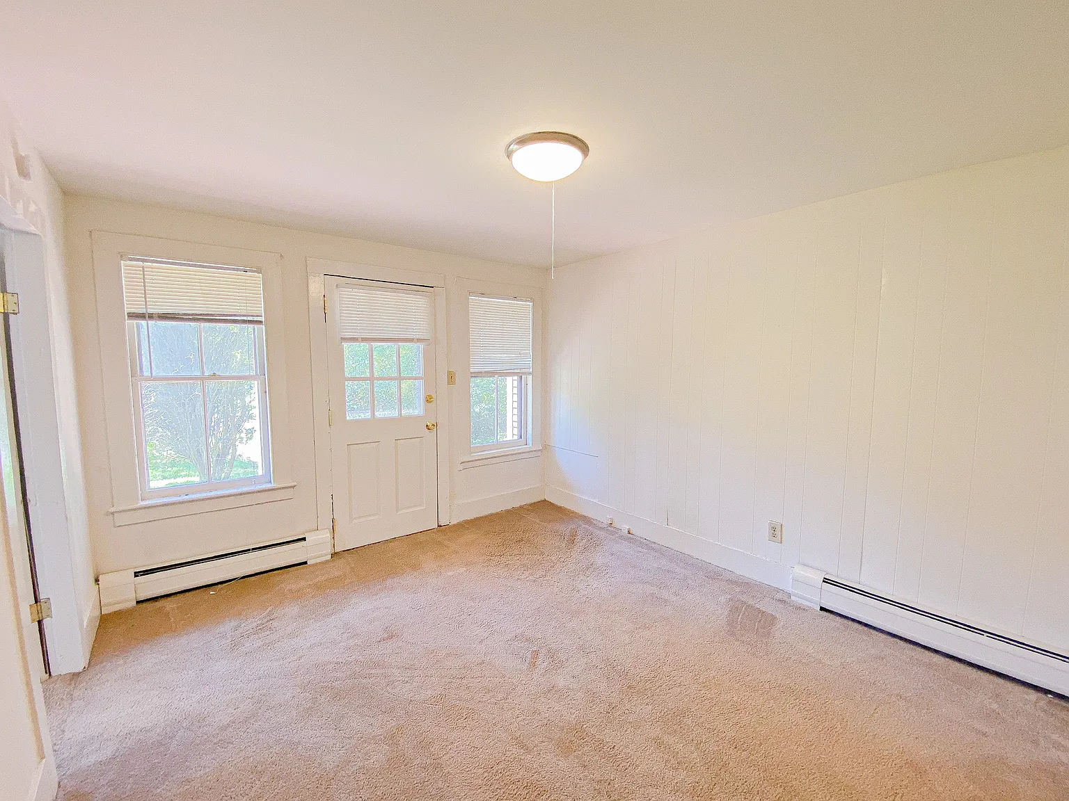 2 bed, 800 sqft, $1,350 — Photo 3