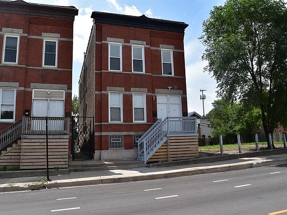 3rd image of 2611 W Jackson Blvd
