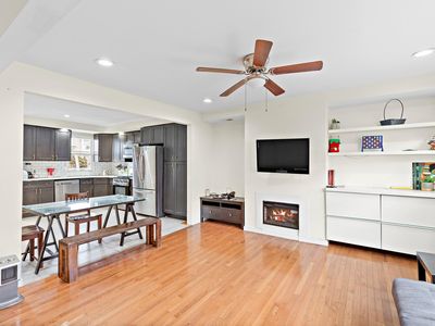 23 Pierce Ave, Jersey City, NJ, 07307