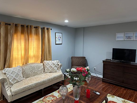5th image of 4448 Grove Lake Ct #0