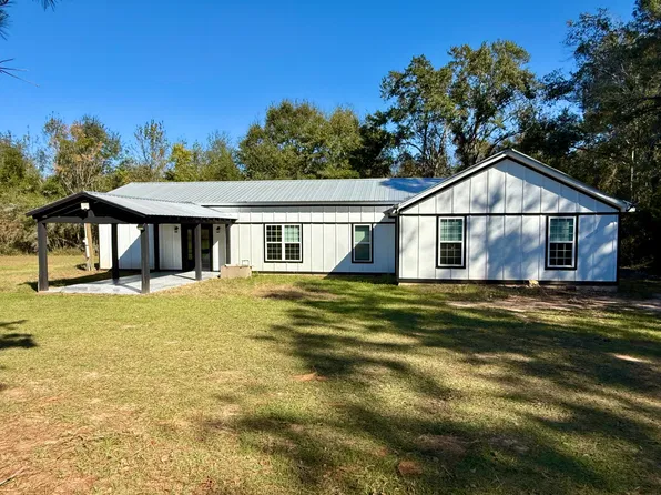 2620 N County Road 61, Hartford, AL 36344