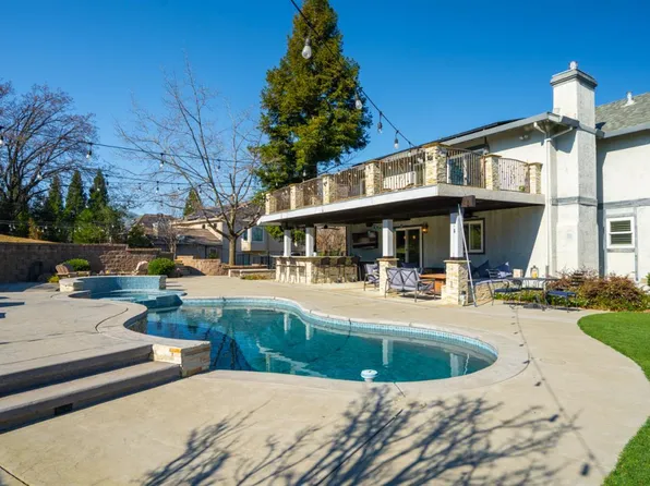 220 Hidden Valley Lane, Vacaville, CA 95688