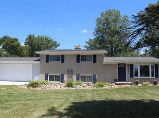 8060 N Webster Rd, Mount Morris, MI 48458