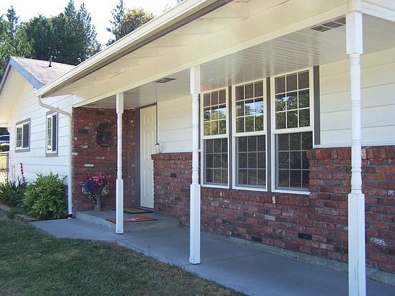 4th image of 10226 32nd St SE