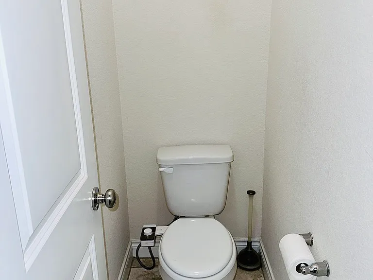 3925 Gildas Path — Photo 35