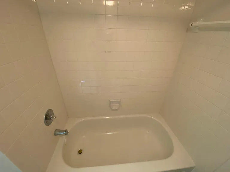 2003 SE 27th Dr #102-A — Photo 21