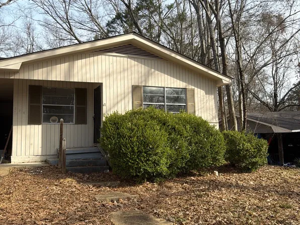 228 Catalina Cir, Jackson, MS 39204