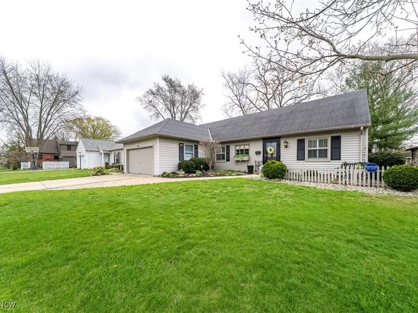 18667 Inglewood Ave, Rocky River, OH 44116
