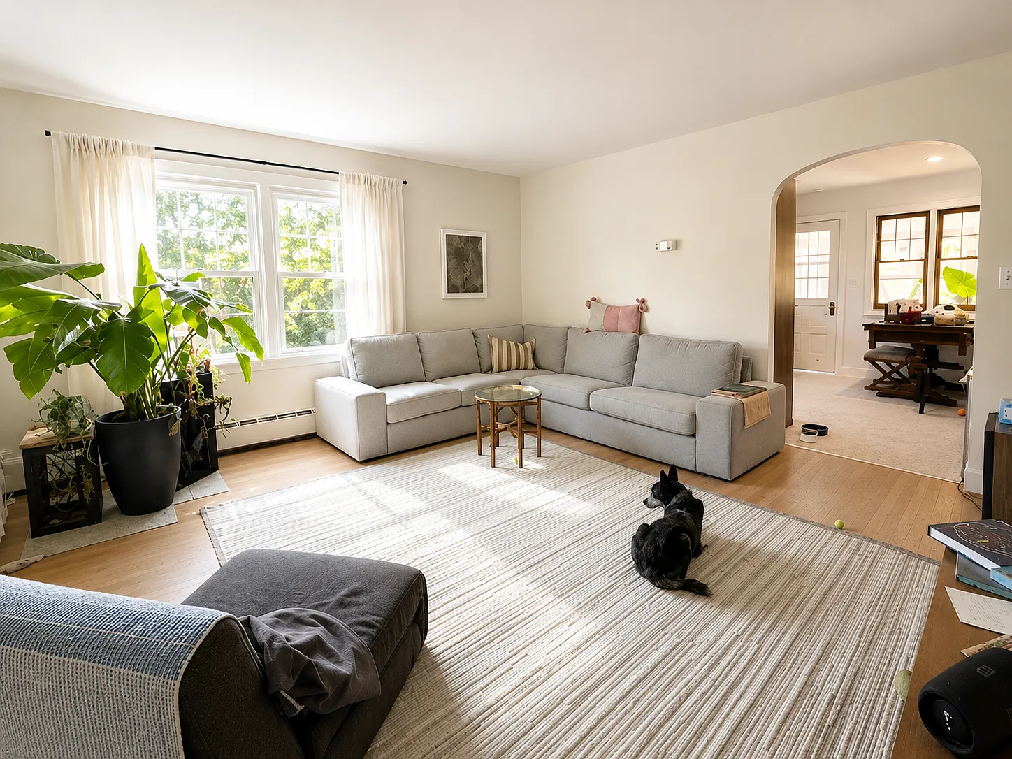 3 bed, 1250 sqft, $2,350 — Photo 4