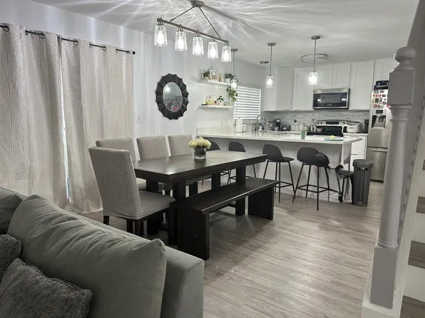 94-1001 Maiau St, Waipahu, HI 96797