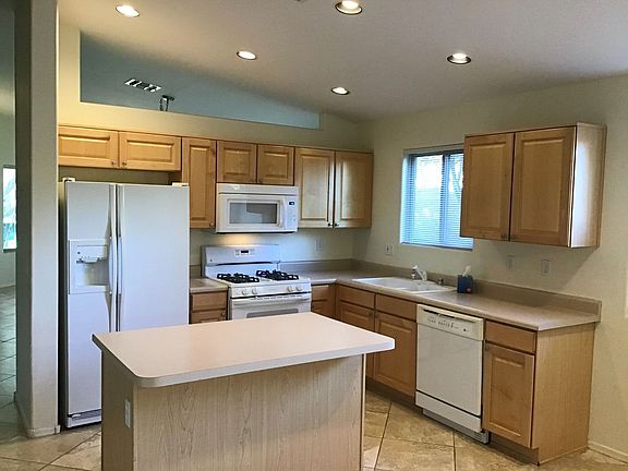 3rd image of 12335 N Kylene Canyon Dr
