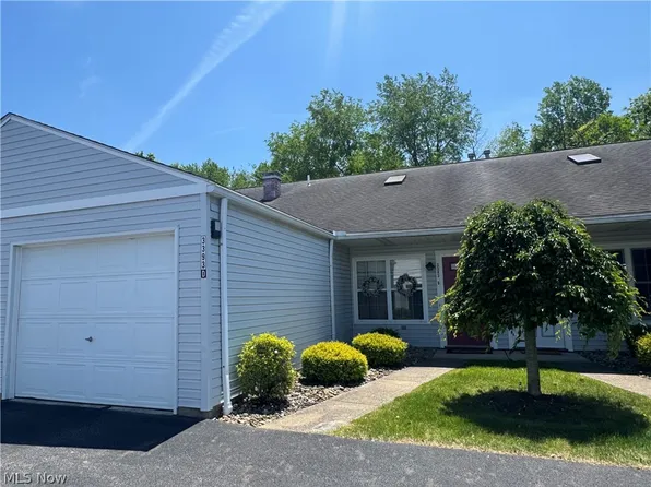 3393 Ivy Hill Cir Unit D, Cortland, OH 44410