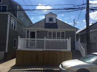 122 E 6th Rd, Broad Channel, NY 11693