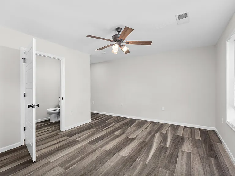 2024 Timberlie Way — Photo 5
