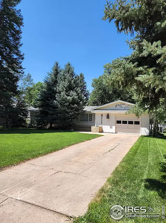 5 bed, 2470 sqft, $1,800 — Photo 1