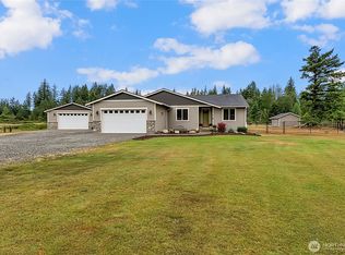13141 Dravin Ln SE, Rainier, WA