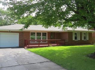 366 N Center St, East Alton, IL 62024