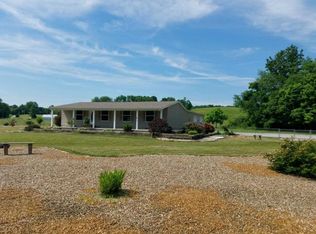 560 Body Barn Rd, Anna, IL 62906