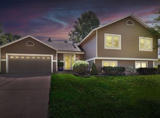 5806 44th Ave NW, Rochester, MN 55901