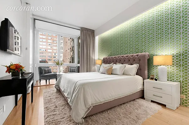 Sold by Corcoran | media 22