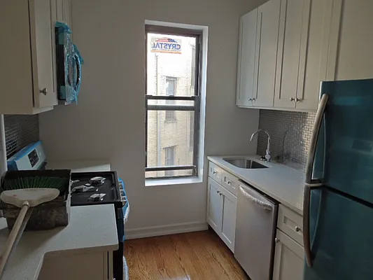 Rented by Marjorie Thompson, LREB | media 2